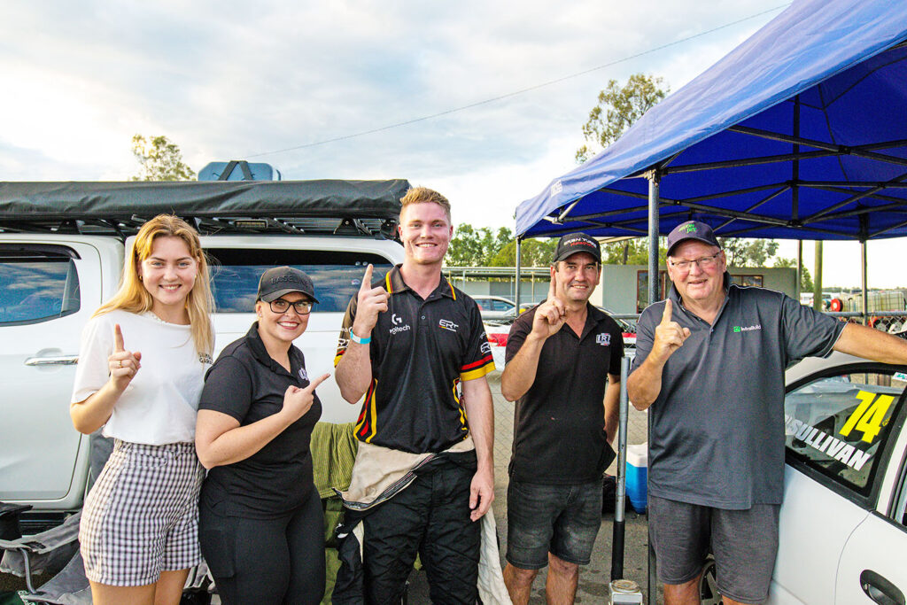 Ryan O’Sullivan & his ‘team’ at the Track Attack Australia Excel Championship