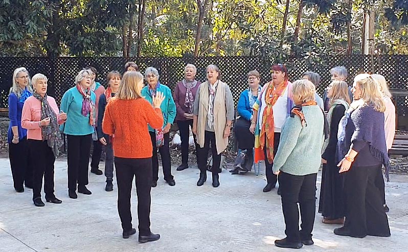 Local choir Bella A’Capella